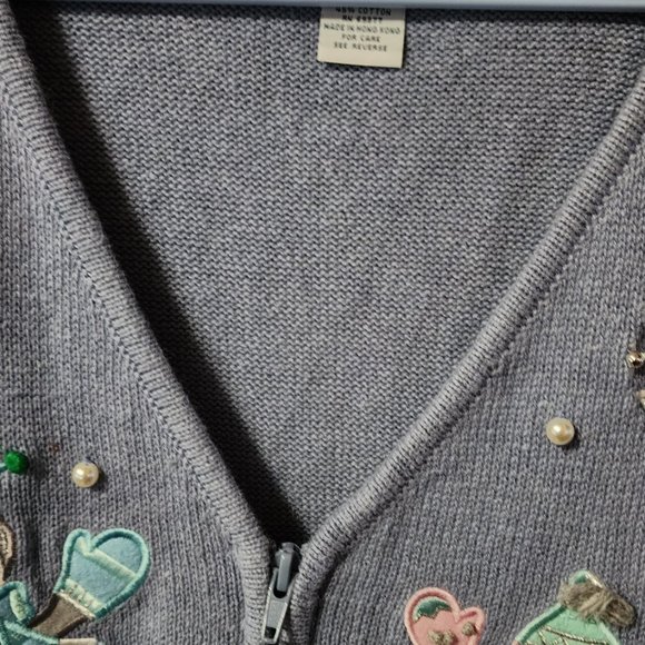 Women's Petite CB Collections Embroidered Snowman Zip Up Sweater Vest - Picture 3 of 9